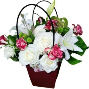 Un bouquet enjoué et coloré qui évoque le sourire de la vie.